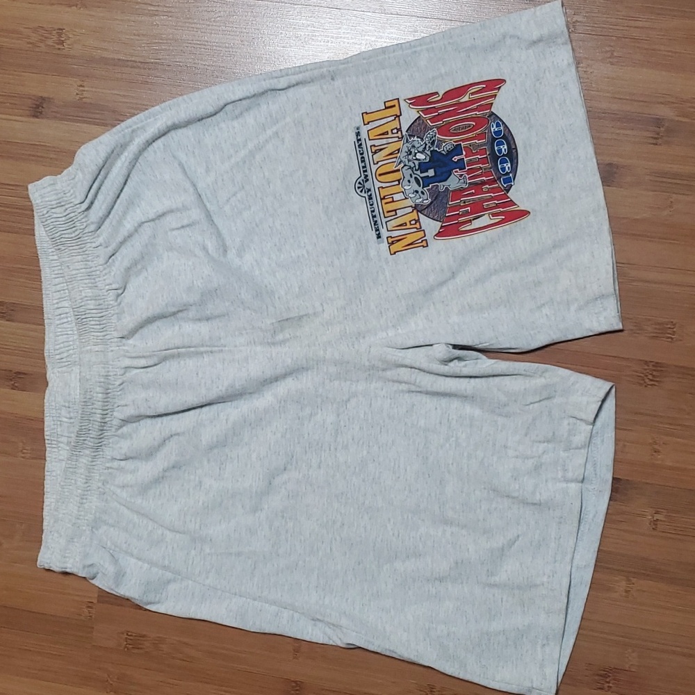 Vintage 96 ky wilcats pull on chapionship shorts